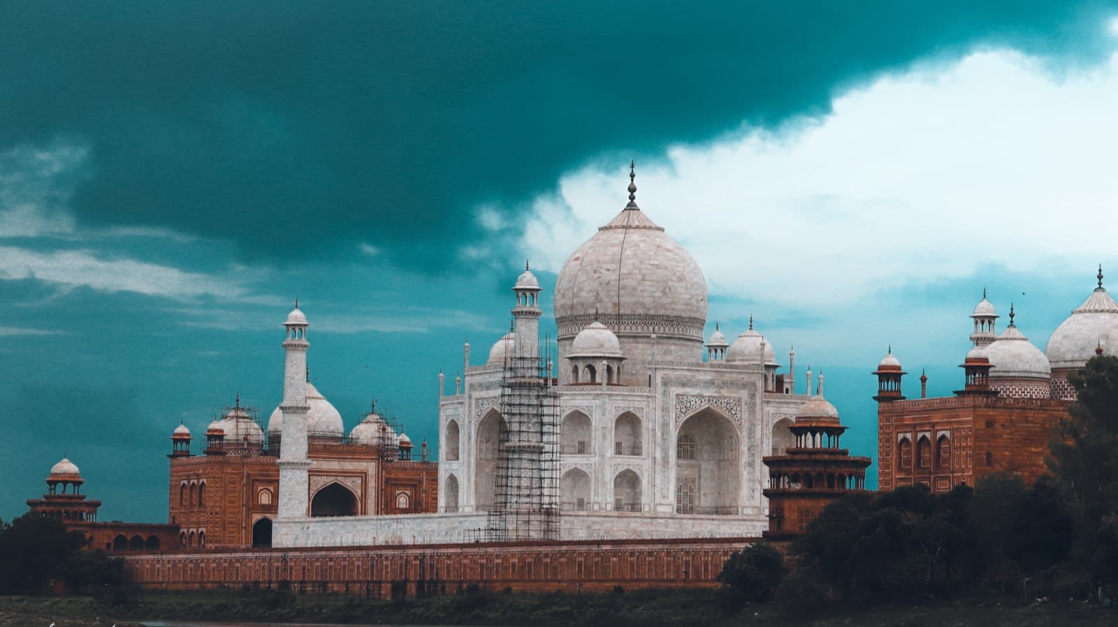 Portfolio image LRM_EXPORT_20190817_002119.jpg